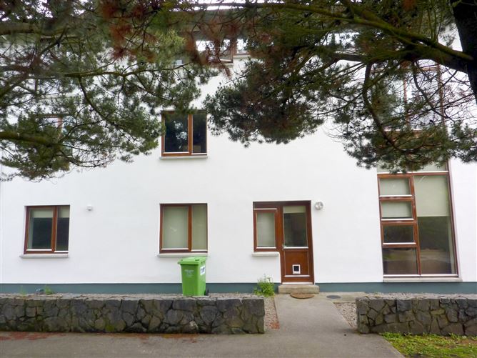 6 The Railwalk, Westport, Co. Mayo