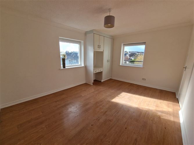 7 Churchview Mews, Salthill, Galway