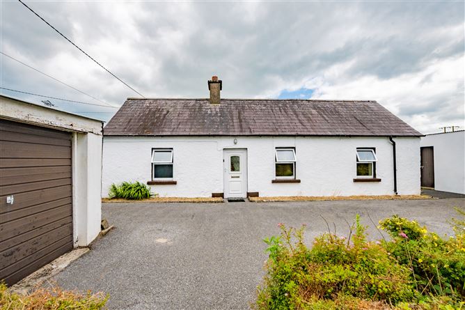Photo 1 of 36 — Church Street, Castlepollard, Westmeath