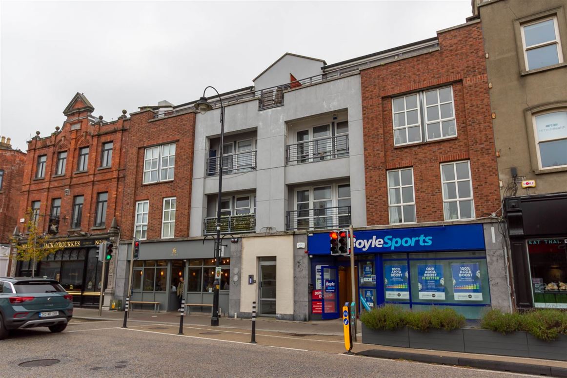 Apartment 15, Carraig Court, George`s Avenue, Blackrock, County Dublin