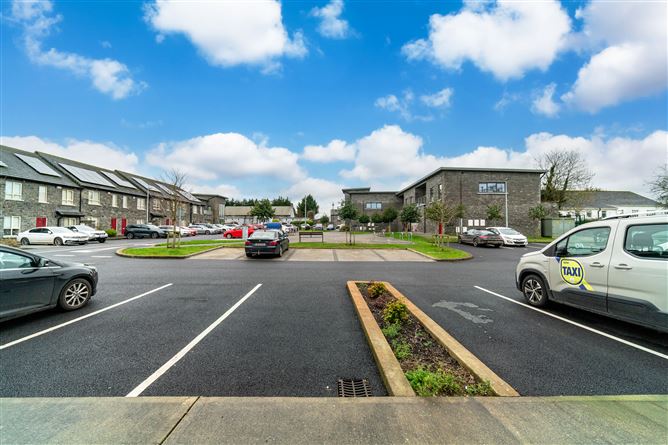  32 Market Square, Newcastle, Dublin