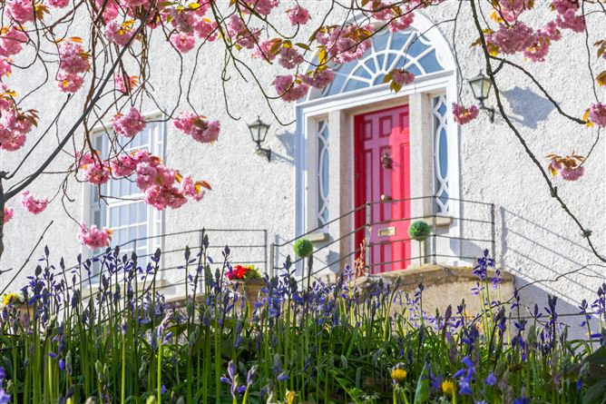 Eadestown House, Eadestown, Naas, Co. Kildare