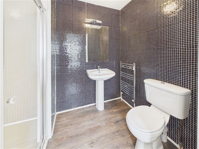Photo 11 of 19 — 20 Brookhurst, Castle Oaks, Dublin Road, Carlow Town, Carlow