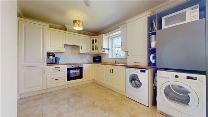 Photo 6 of 33 — 20 College View, Westport Road, Castlebar, Co. Mayo