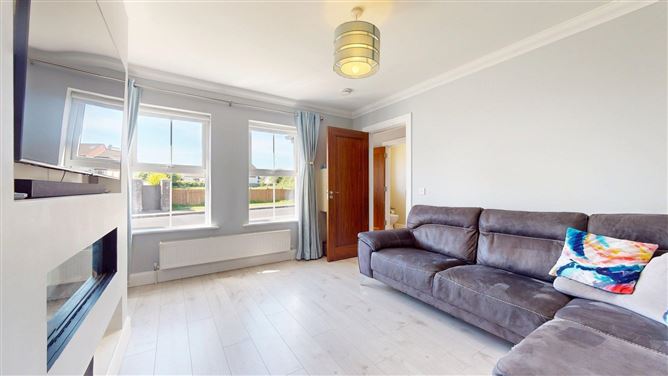 Photo 4 of 33 — 20 College View, Westport Road, Castlebar, Co. Mayo