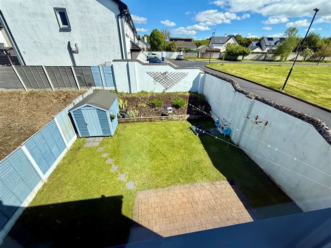 Photo 26 of 33 — 20 College View, Westport Road, Castlebar, Co. Mayo