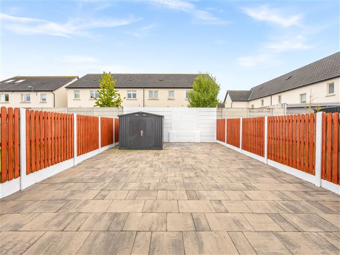 Photo 64 of 74 — 8 Whitethorn Place, Naas, Co. Kildare