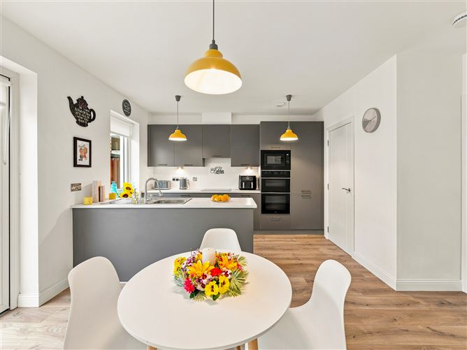 Photo 19 of 74 — 8 Whitethorn Place, Naas, Co. Kildare