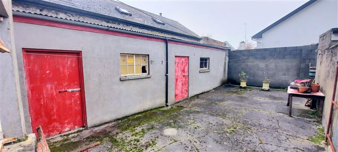 Ballin Valley, Emmet Street, Birr, Offaly