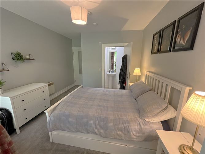 22 Market Square, Kilcullen, Kildare