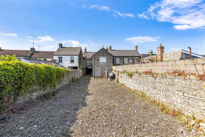19 High Street, Trim, Co. Meath