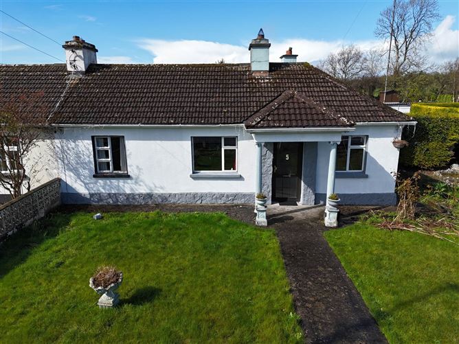 5 St. Martin`s, Galway Road, Roscommon Town, County Roscommon