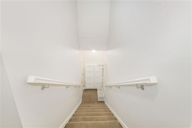 15 Newtown Walk, Kill, Co. Kildare