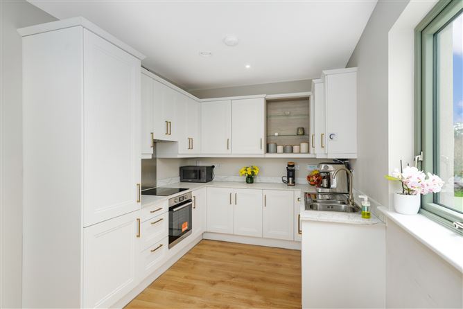 15 Newtown Walk, Kill, Co. Kildare