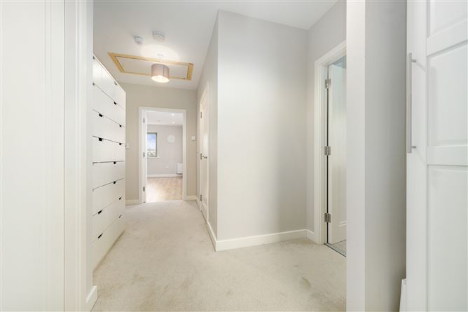 15 Newtown Walk, Kill, Co. Kildare