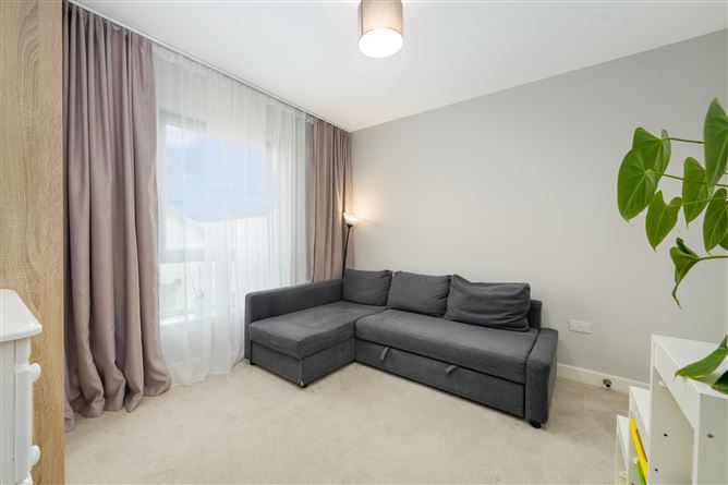 15 Newtown Walk, Kill, Co. Kildare