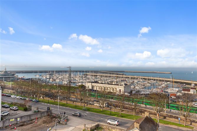 83 Harbour View, Harbour Square, Crofton Road, Dun Laoghaire