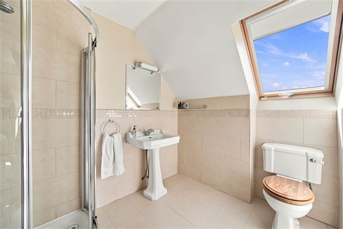 Photo 27 of 36 — Killargan House, Drumlargan, Kilcock, County Meath
