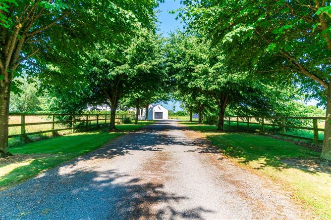 Photo 31 of 36 — Killargan House, Drumlargan, Kilcock, County Meath