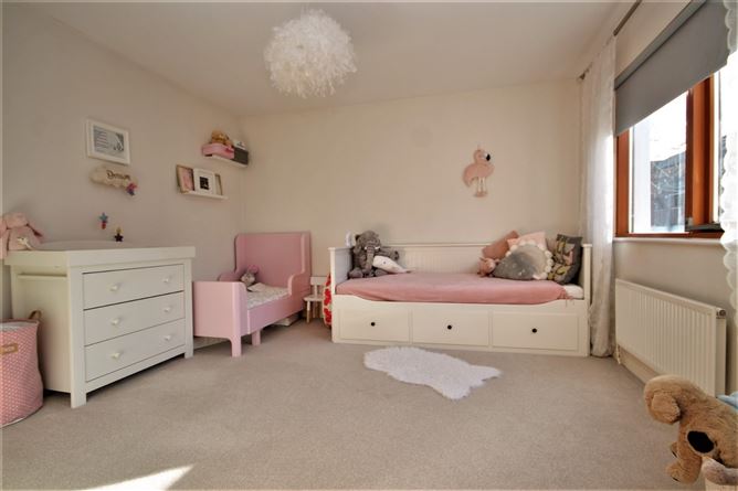 20 Hunters Crescent, Ballycullen, Dublin 24