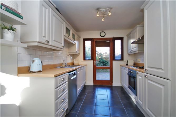 20 Hunters Crescent, Ballycullen, Dublin 24