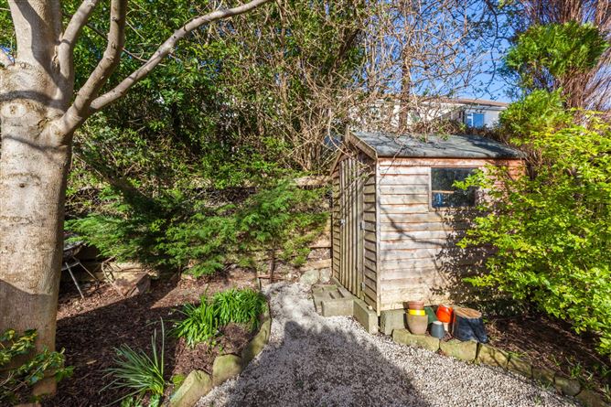 32 Tuscany Downs, Raheny, Dublin 5.