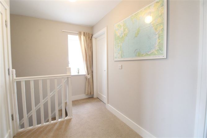 32 Knightsgate Crescent, Rush, County Dublin