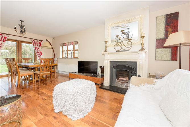 5 Ardnahinch Bay, Shanagarry, Midleton, East Cork