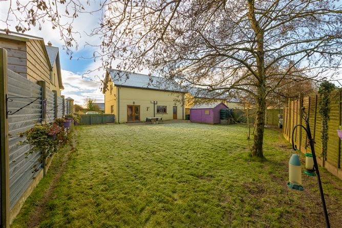 5 Ardnahinch Bay, Shanagarry, Midleton, East Cork