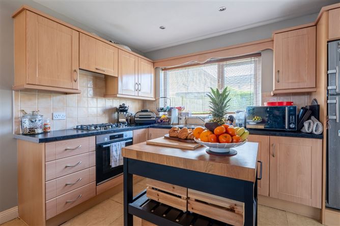 12 Beechwood Avenue, Cluain Ard, Newtown, Cobh, Cork