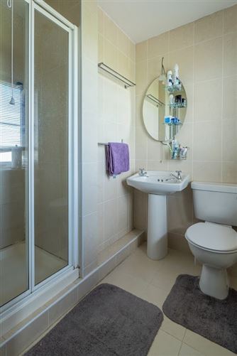 12 Beechwood Avenue, Cluain Ard, Newtown, Cobh, Cork