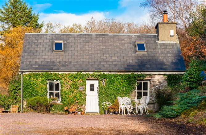 Artist Cottage, Derreendrislagh, Gleesk