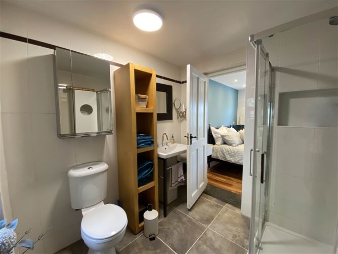 5 Worlds End, Kinsale, County Cork
