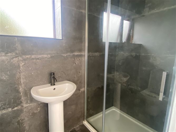 Studio Flat @ The Grove, Main Street, Daingean, Delgany, Co. Wicklow