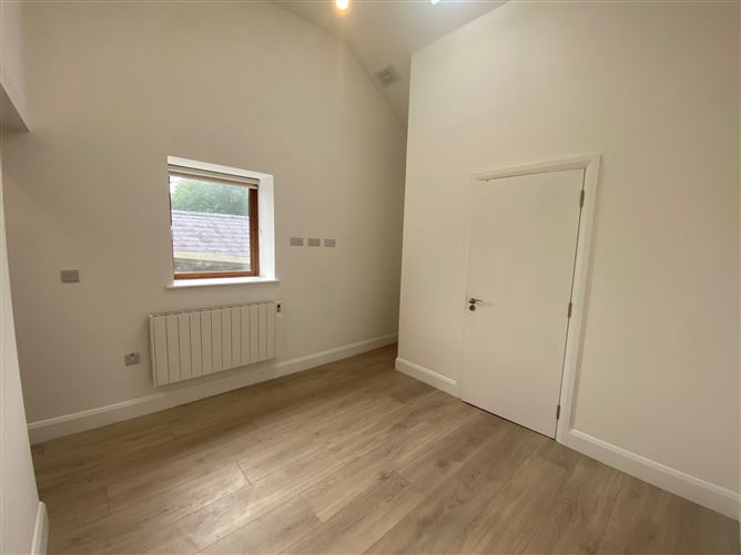 Studio Flat @ The Grove, Main Street, Daingean, Delgany, Co. Wicklow