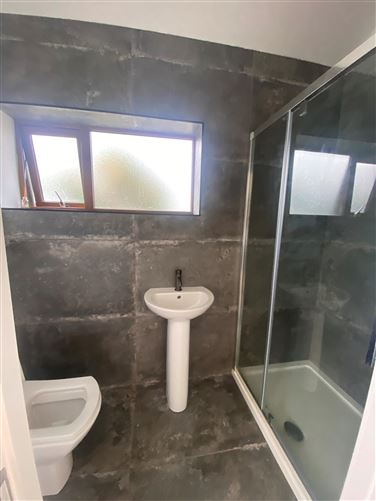 Studio Flat @ The Grove, Main Street, Daingean, Delgany, Co. Wicklow
