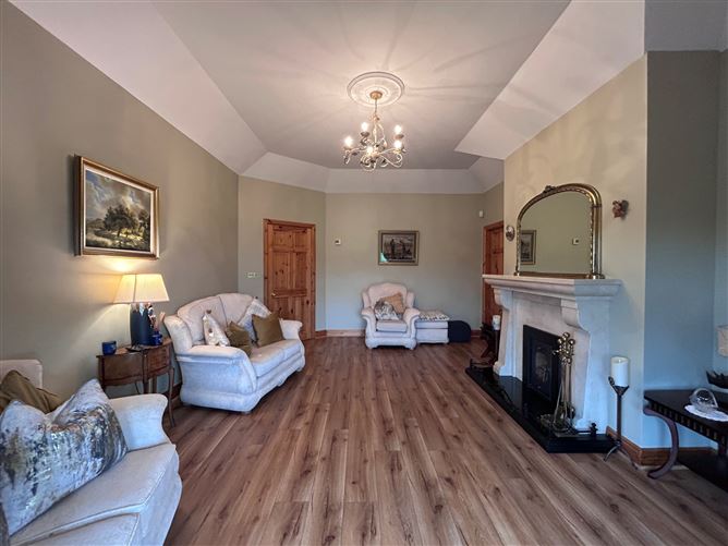 Teach Garbh Coil, Dualla Road, Cashel, Co. Tipperary