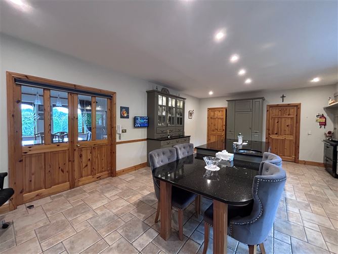 Teach Garbh Coil, Dualla Road, Cashel, Co. Tipperary