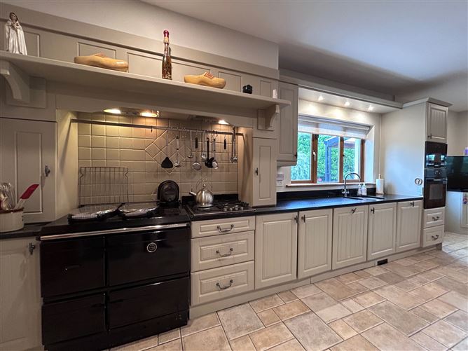 Teach Garbh Coil, Dualla Road, Cashel, Co. Tipperary
