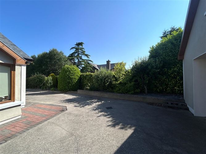 Teach Garbh Coil, Dualla Road, Cashel, Co. Tipperary
