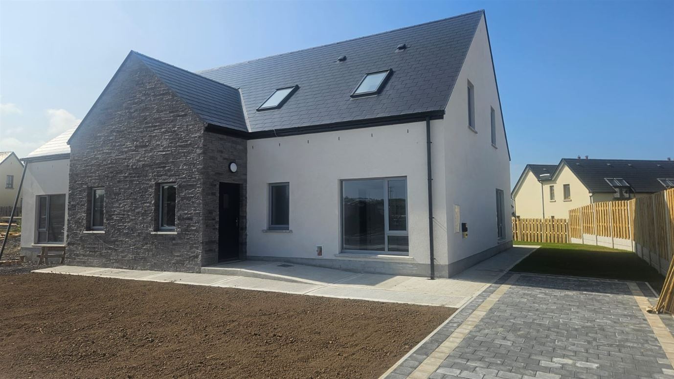C46 Cahermore Villas, Cahermore Holiday Village, Enniscrone, Co. Sligo