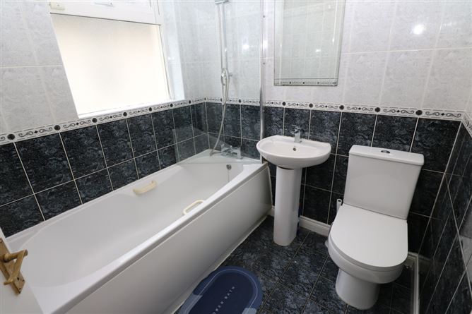 5 The Avenue, Martello Village, Drogheda, Co. Louth, , Drogheda, Louth