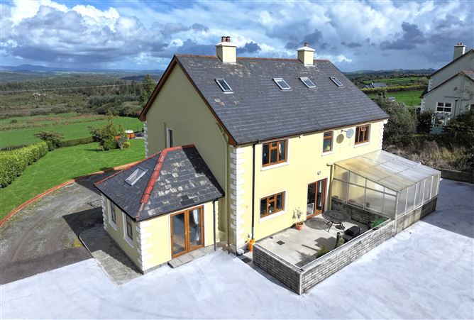 Derryleigh Manor, Inchigeelagh, Macroom, Cork