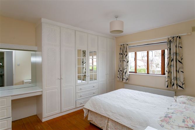 54 Holywell, Upper Kilmacud Road, Dundrum, Dublin 14