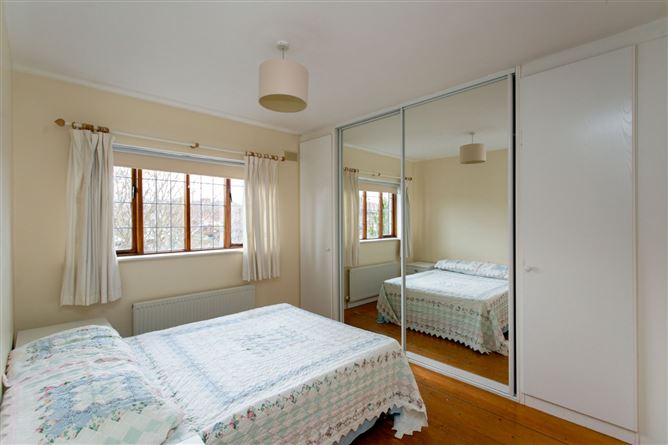 54 Holywell, Upper Kilmacud Road, Dundrum, Dublin 14