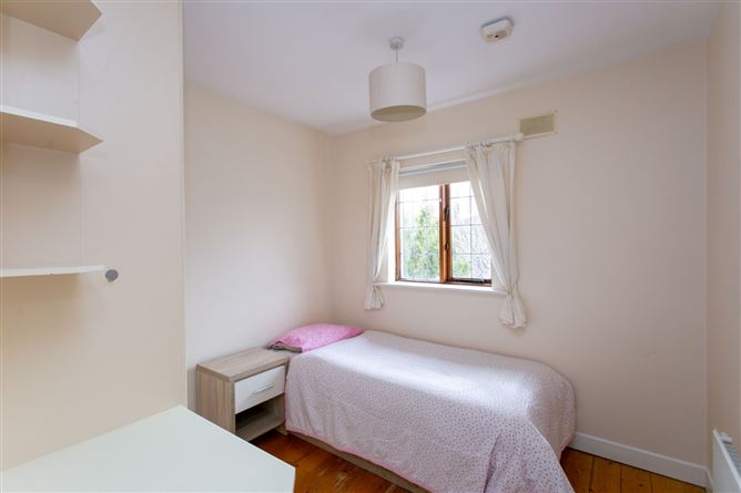 54 Holywell, Upper Kilmacud Road, Dundrum, Dublin 14