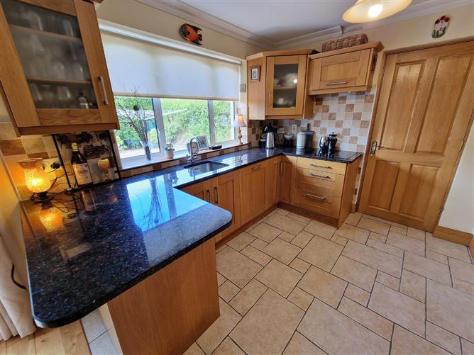 61 College Grove, Ennis, Co. Clare