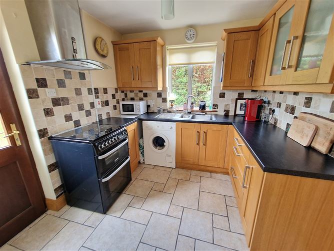 61 College Grove, Ennis, Co. Clare