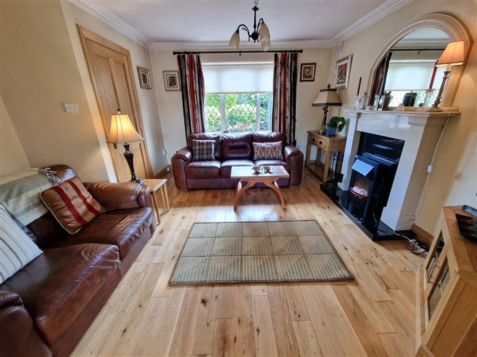 61 College Grove, Ennis, Co. Clare