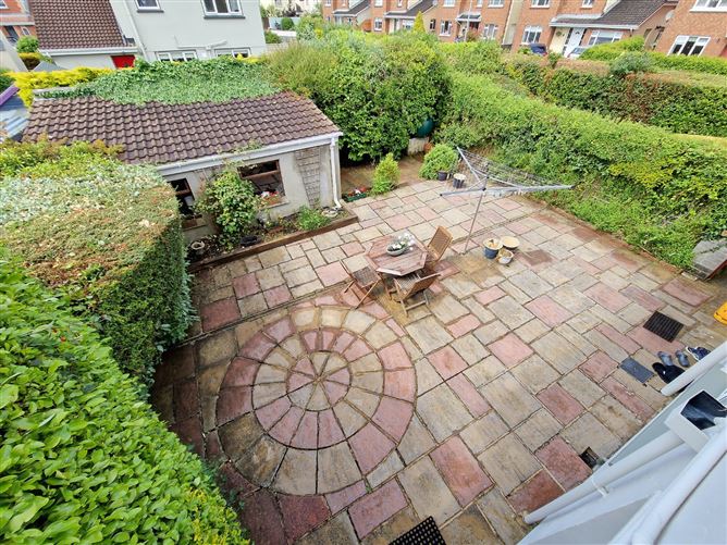 61 College Grove, Ennis, Co. Clare